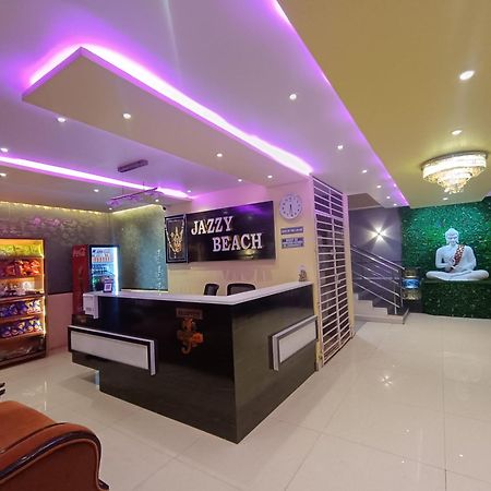 Jazzy Beach Guest House Вишакхапатнам Экстерьер фото