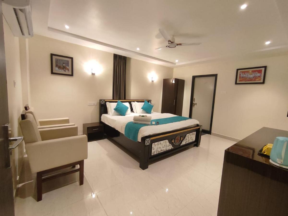 Jazzy Beach Guest House Вишакхапатнам Экстерьер фото