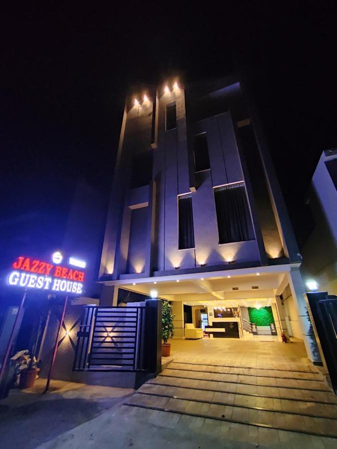 Jazzy Beach Guest House Вишакхапатнам Экстерьер фото