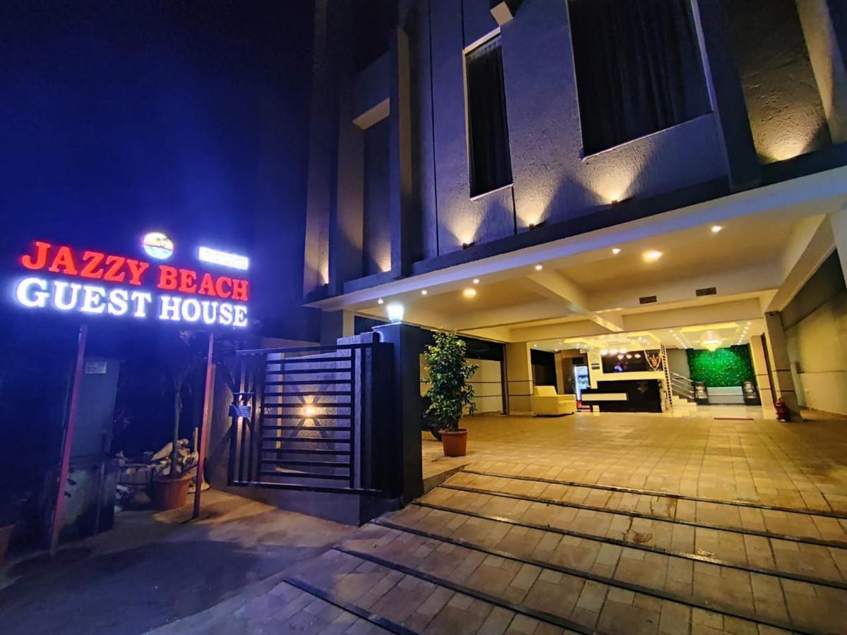 Jazzy Beach Guest House Вишакхапатнам Экстерьер фото