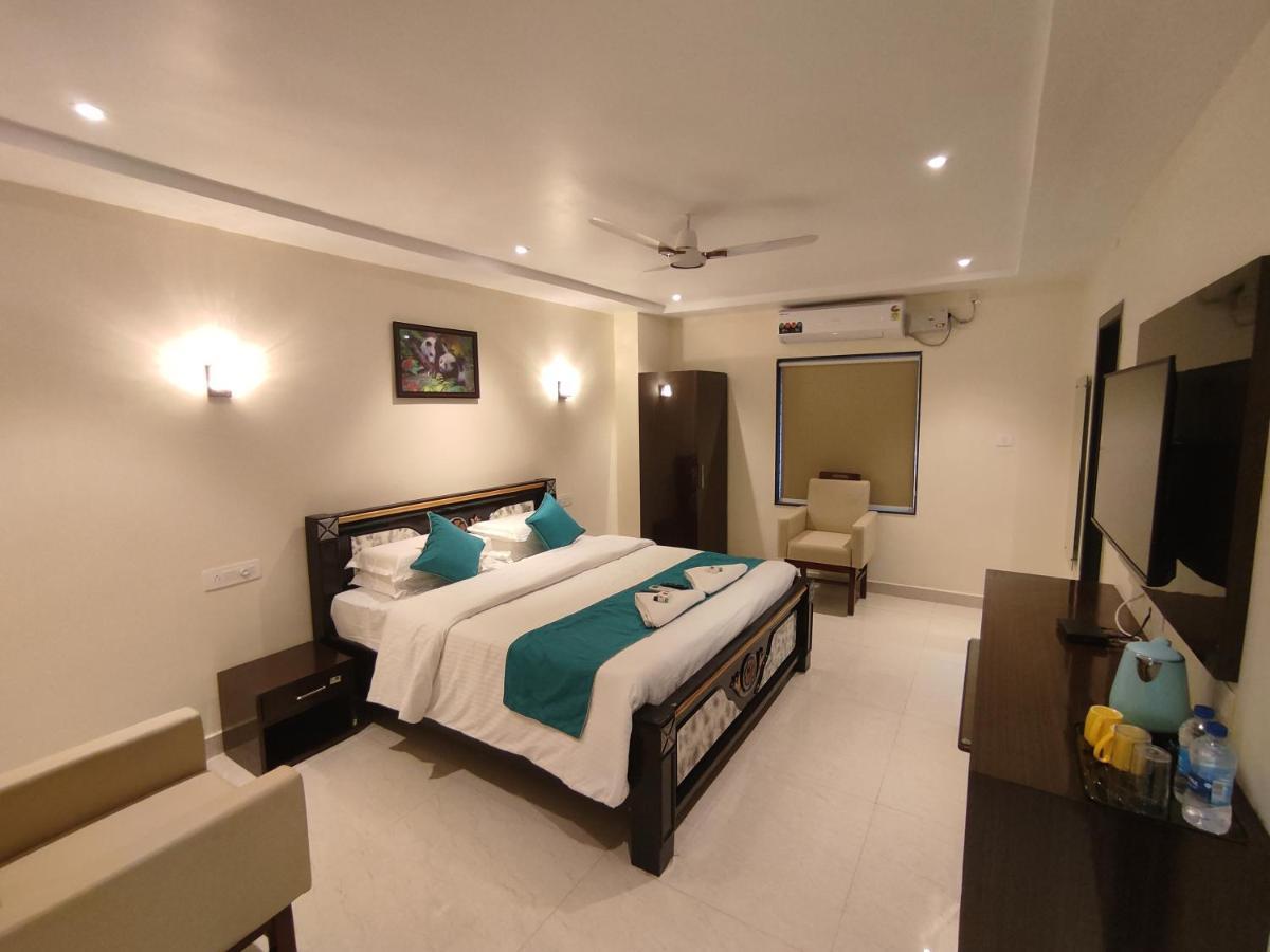 Jazzy Beach Guest House Вишакхапатнам Экстерьер фото