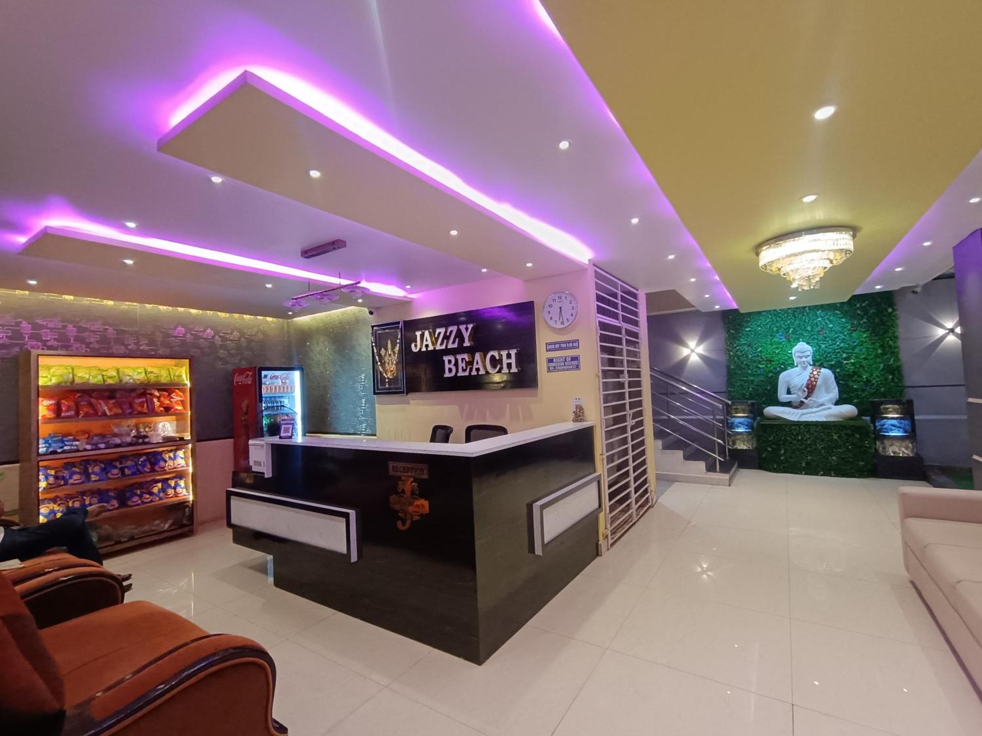 Jazzy Beach Guest House Вишакхапатнам Экстерьер фото